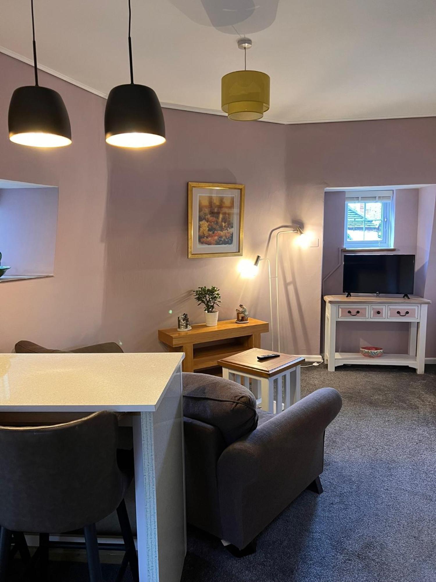 Hunston Mill Self Catering Dog Stay For Free Chichester Exterior photo